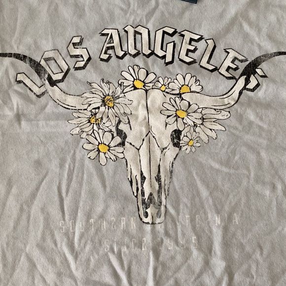 Hollister Girls Crop Top Graphic Tee Size Small - Picture 2 of 4